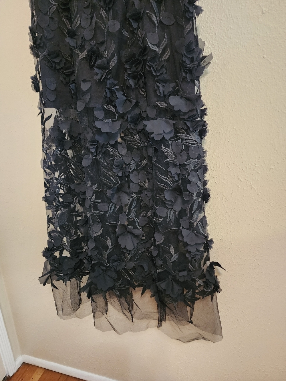 Show Me Your Mumu Stephanie Black 3D Floral Dress M Wedding Party Prom Formal - Picture 11 of 12
